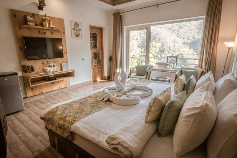 Veda5 Ayurveda Yoga Retreat Rishikesh India Health Fitness Dubai 13 1 768x512