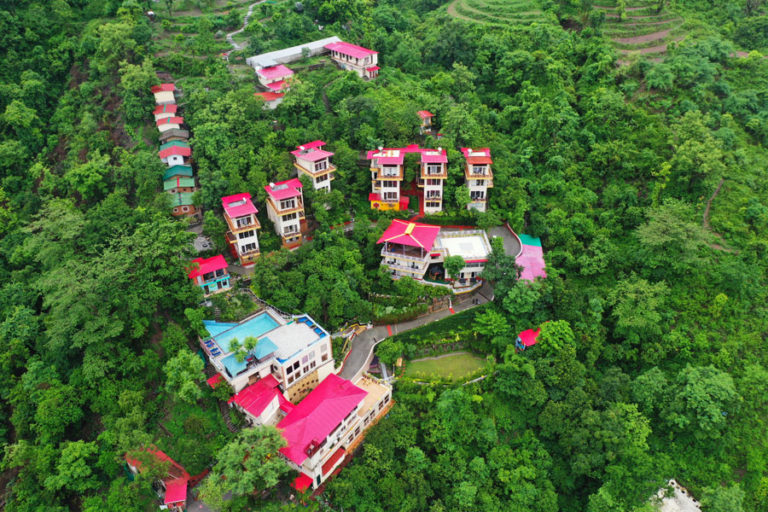 Veda5 Ayurveda Yoga Retreat Rishikesh India Health Fitness Dubai 41 768x512