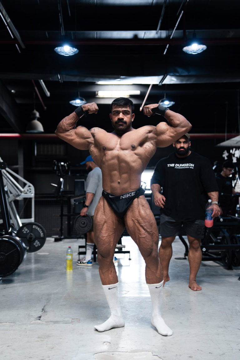 Certified Personal Trainer in Dubai Manesh Madhavan Manesh World Health Fitness Dubai 51 768x1152