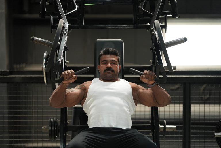 Strength Training Service Best Personal Trainer in Dubai Manesh Madhavan DSC09599 768x513